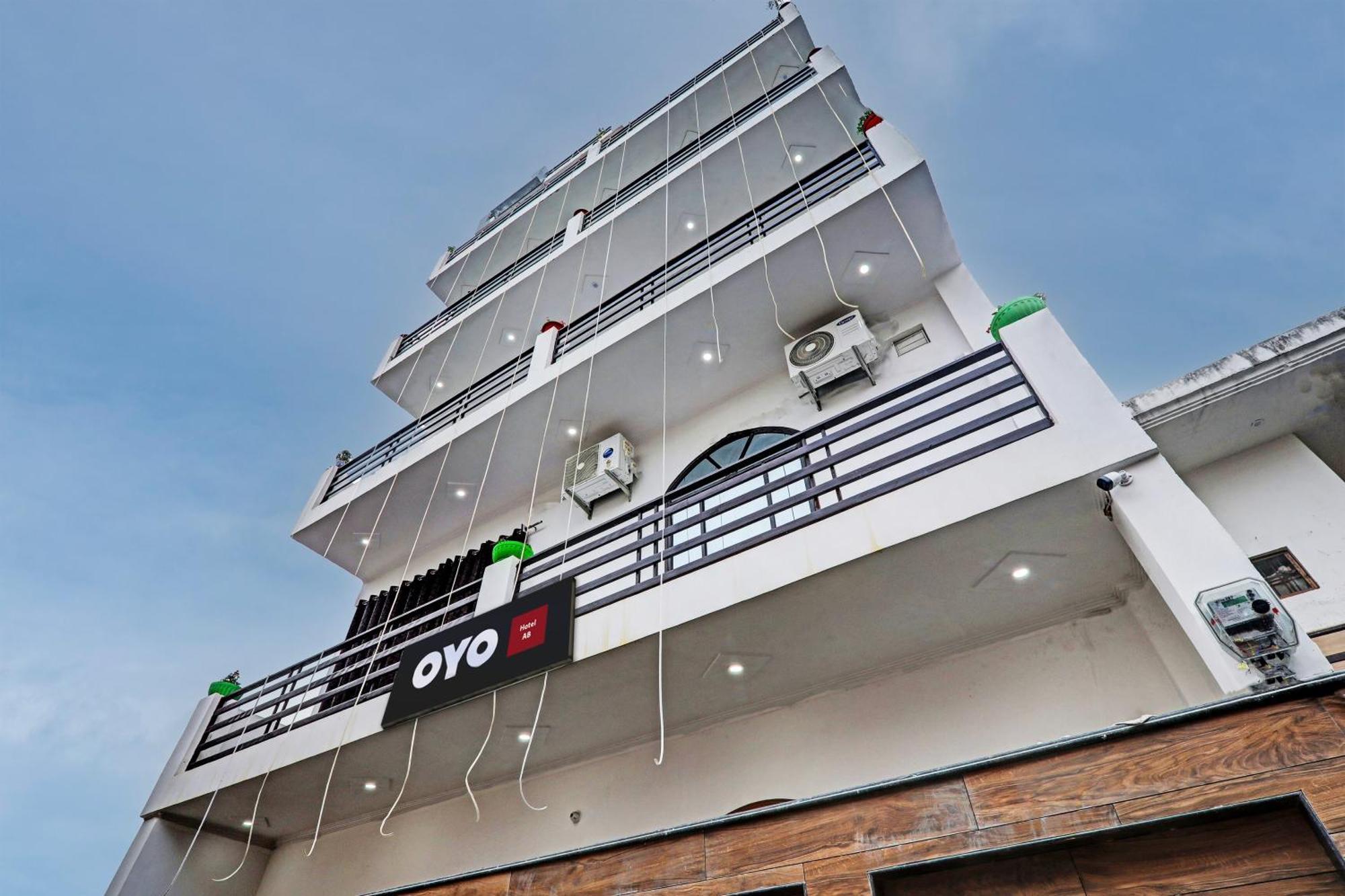 Hotel O A B Hotels Lucknow Exterior foto